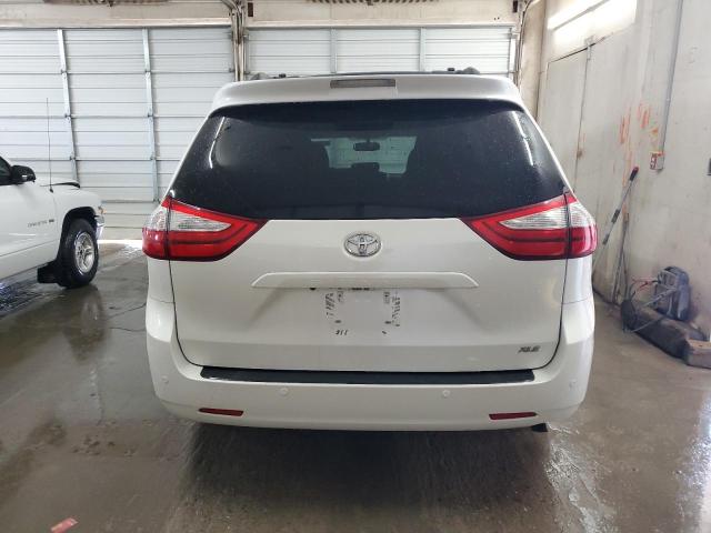 Photo 6 from auction – 2015 TOYOTA SIENNA XLE with VIN 5TDYK3DC4FS667923