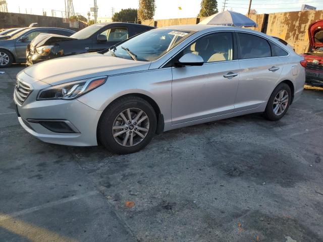 HYUNDAI SONATA SE 2016 with VIN 5NPE24AF3GH369958 - Photo from auction
