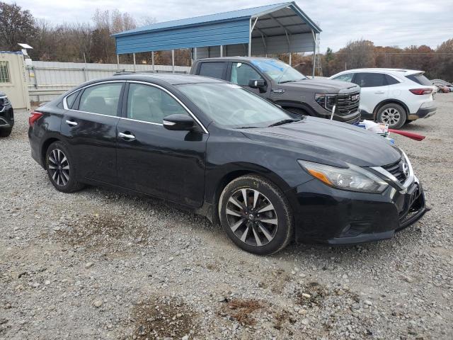 Photo 4 from auction – 2017 NISSAN ALTIMA 2.5 with VIN 1N4AL3AP3HC492421