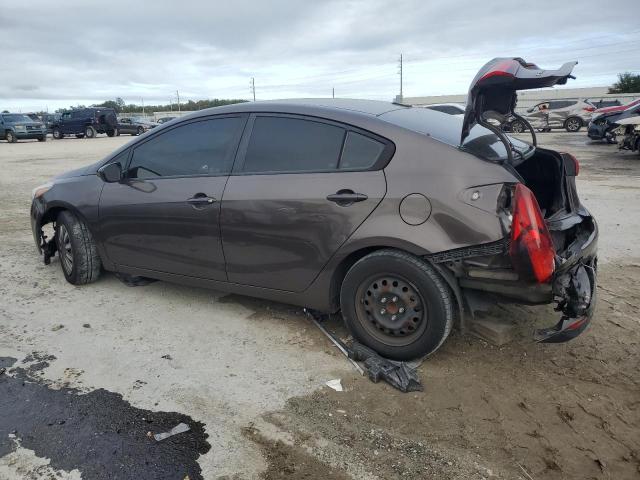 Photo 2 from auction – 2017 KIA FORTE LX with VIN 3KPFK4A71HE055910
