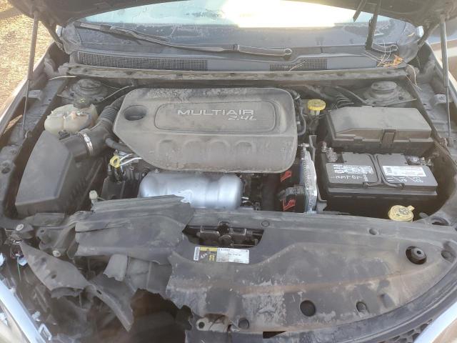 Photo 11 from auction – 2015 CHRYSLER 200 LIMITE with VIN 1C3CCCAB9FN663959