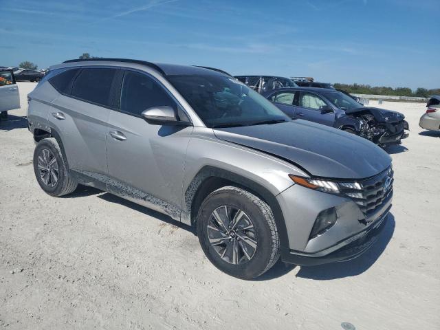 Photo 4 from auction – 2022 HYUNDAI TUCSON BLU with VIN KM8JBCA11NU077253