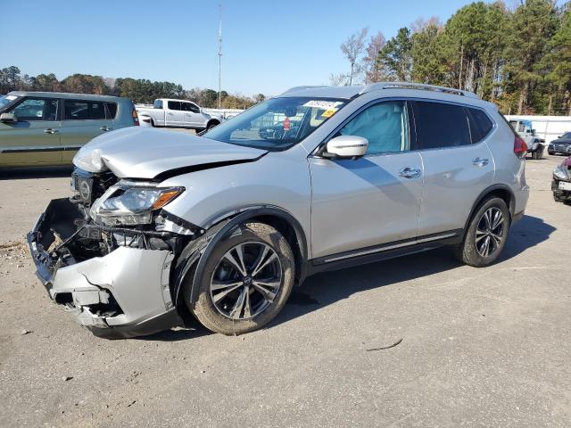 NISSAN ROGUE S 2017 with VIN JN8AT2MT4HW406792 - Photo from auction