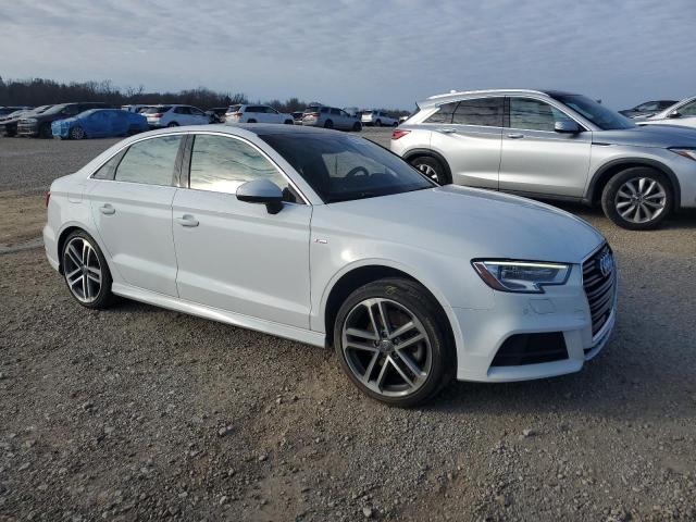 Photo 4 from auction – 2017 AUDI A3 PREMIUM with VIN WAUGUGFF8H1076138
