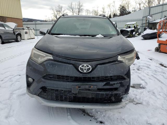 Photo 5 from auction – 2016 TOYOTA RAV4 SE with VIN JTMJFREVXGJ093061