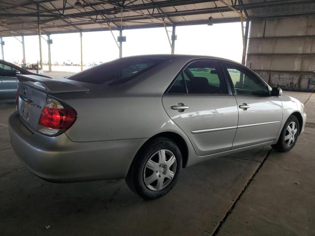 Photo 3 from auction – 2005 TOYOTA CAMRY LE with VIN 4T1BE32K15U092032