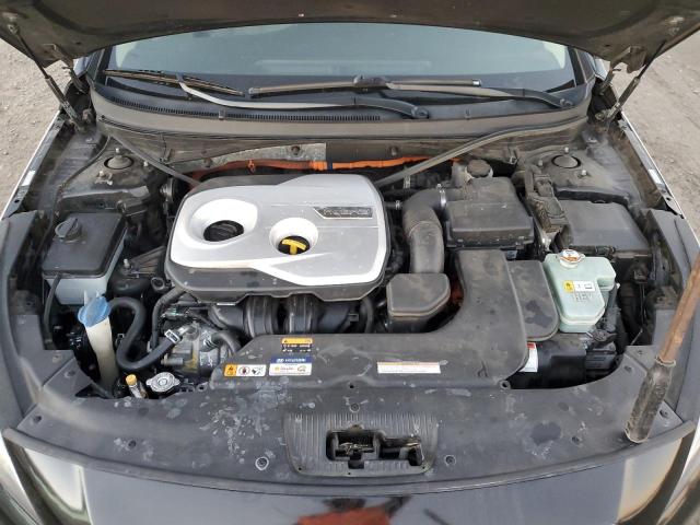 Photo 11 from auction – 2016 HYUNDAI SONATA HYB with VIN KMHE24L15GA014584