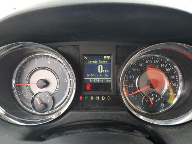 Photo 9 from auction – 2016 CHRYSLER TOWN & COU with VIN 2C4RC1CG4GR282690
