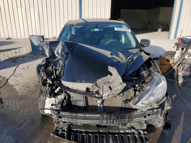 Photo 5 from auction – 2017 NISSAN SENTRA S with VIN 3N1AB7AP2HY348941