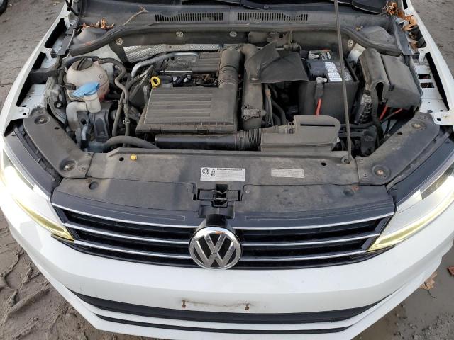 Photo 11 from auction – 2017 VOLKSWAGEN JETTA SE with VIN 3VWDB7AJ4HM320343