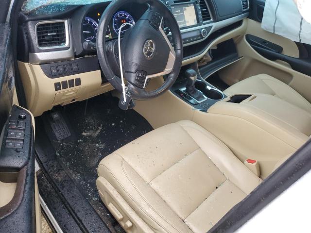 Photo 8 from auction – 2018 TOYOTA HIGHLANDER with VIN 5TDJZRFH7JS562178