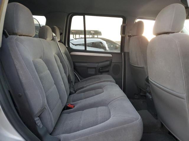 Photo 11 from auction – 2004 FORD EXPLORER X with VIN 1FMZU73W44ZB06663