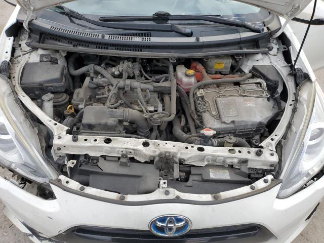 Photo 11 from auction – 2016 TOYOTA PRIUS C with VIN JTDKDTB35G1117289