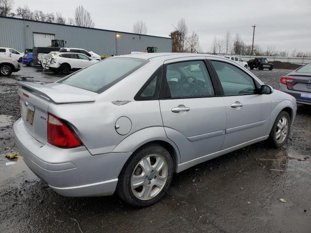 Photo 3 from auction – 2005 FORD FOCUS with VIN 1FAHP38ZX5W259656
