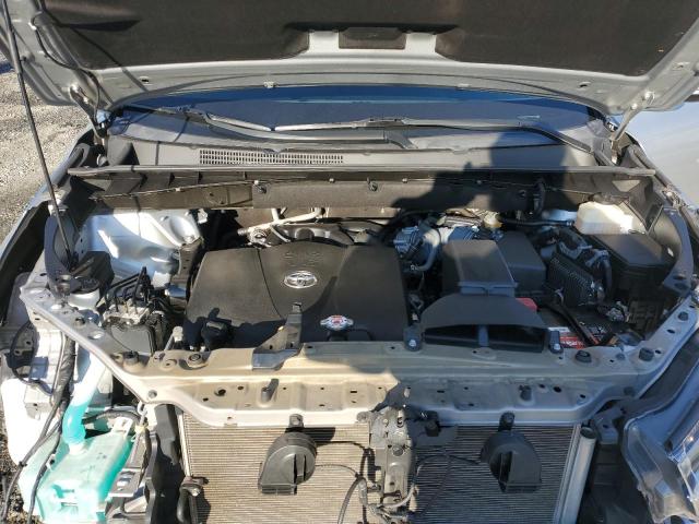 Photo 11 from auction – 2018 TOYOTA HIGHLANDER with VIN 5TDDZRFH7JS821152