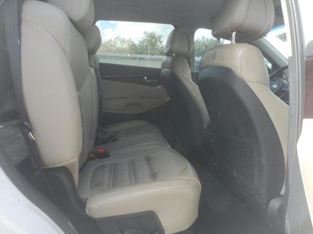 Photo 11 from auction – 2016 KIA SORENTO EX with VIN 5XYPH4A19GG185384