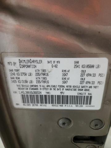 Photo 14 from auction – 2002 JEEP LIBERTY RE with VIN 1J4GL38KX2W366524