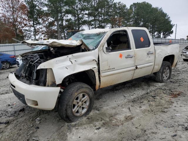 CHEVROLET SILVERADO 2011 with VIN 3GCPCTE04BG236326 - Photo from auction