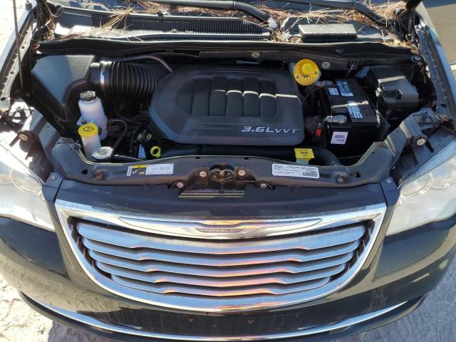 Photo 12 from auction – 2016 CHRYSLER TOWN & COU with VIN 2C4RC1BG3GR256809