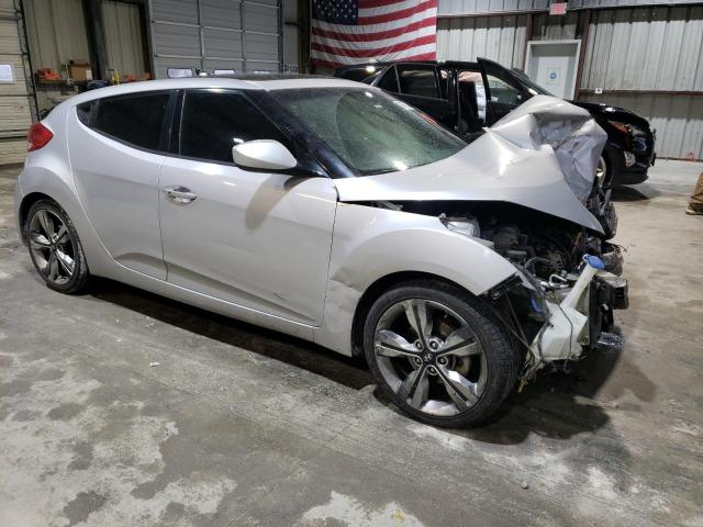 Photo 4 from auction – 2017 HYUNDAI VELOSTER with VIN KMHTC6AD0HU316295