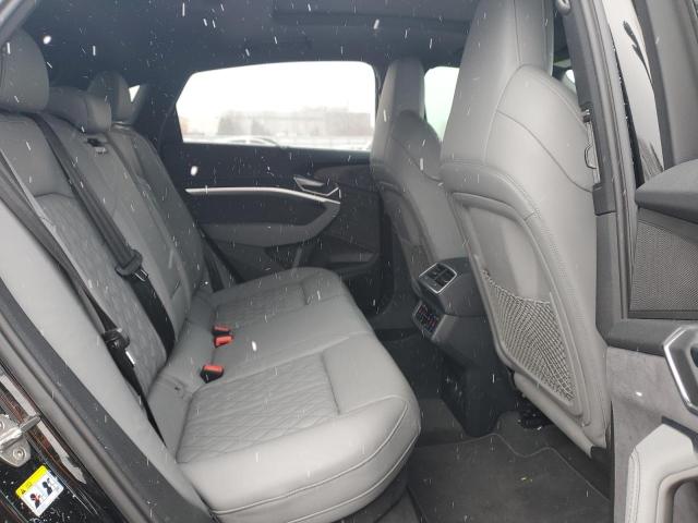 Photo 11 from auction – 2022 AUDI E-TRON S S with VIN WA11CAGE0NB035548