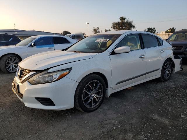 NISSAN ALTIMA 2.5 2016 with VIN 1N4AL3AP8GN315723 - Photo from auction