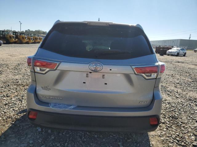 Foto 6 de la subasta – 2016 TOYOTA HIGHLANDER con VIN 5TDKKRFH4GS501002