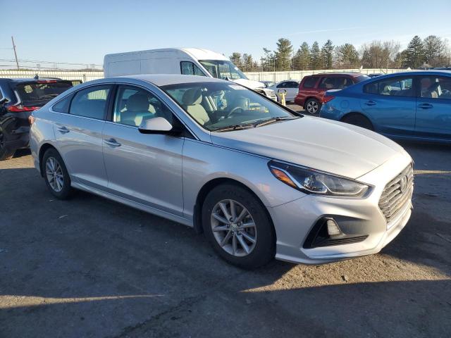 Photo 4 from auction – 2019 HYUNDAI SONATA SE with VIN 5NPE24AF2KH811637
