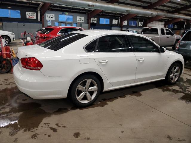Photo 3 from auction – 2015 VOLKSWAGEN PASSAT S with VIN 1VWAT7A39FC101393