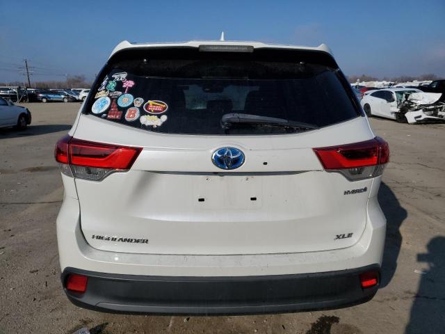 Photo 6 from auction – 2018 TOYOTA HIGHLANDER with VIN 5TDJGRFH8JS040407