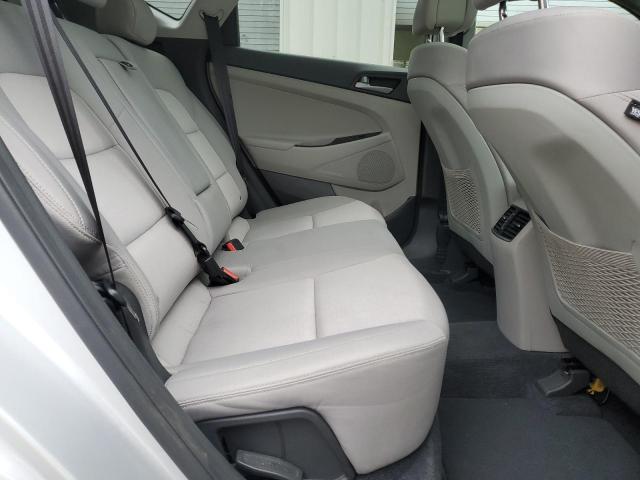 Photo 11 from auction – 2018 HYUNDAI TUCSON VAL with VIN KM8J3CA28JU689949