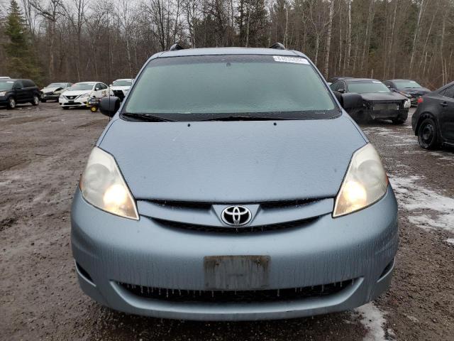 Photo 5 from auction – 2010 TOYOTA SIENNA CE with VIN 5TDZK4CC3AS305568