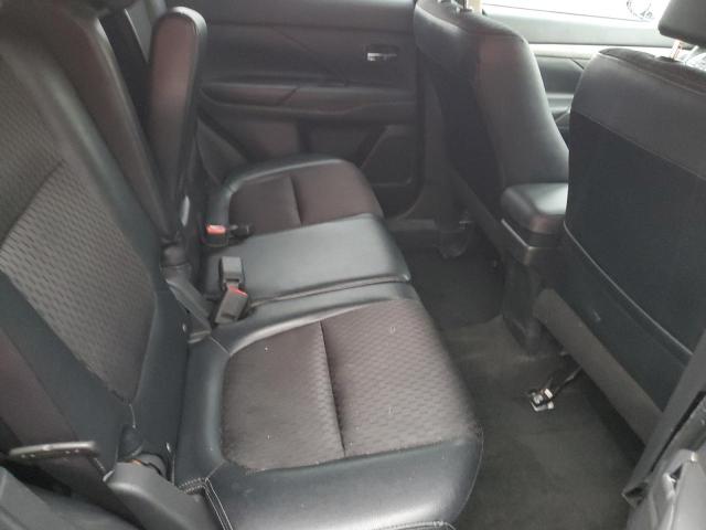 Photo 11 from auction – 2015 MITSUBISHI OUTLANDER with VIN JA4AZ3A3XFZ003345