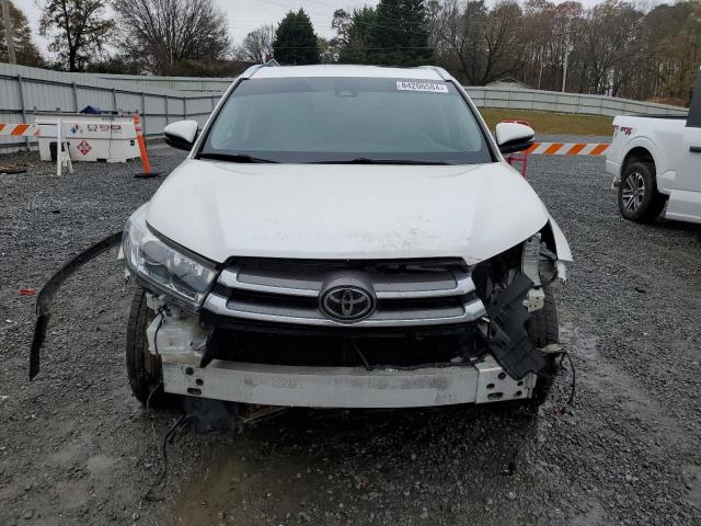 Photo 5 from auction – 2017 TOYOTA HIGHLANDER with VIN 5TDYZRFH8HS233868