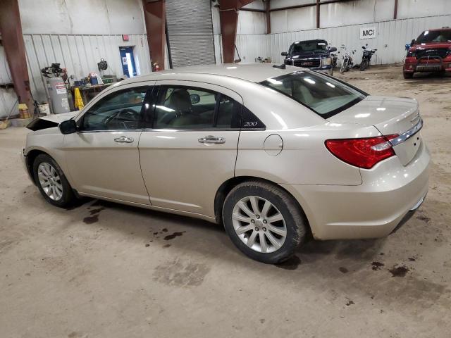 Photo 2 from auction – 2013 CHRYSLER 200 LIMITE with VIN 1C3CCBCG4DN617343