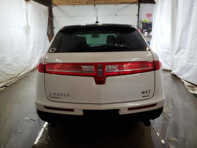 Photo 6 from auction – 2016 LINCOLN MKT with VIN 2LMHJ5AT8GBL01646