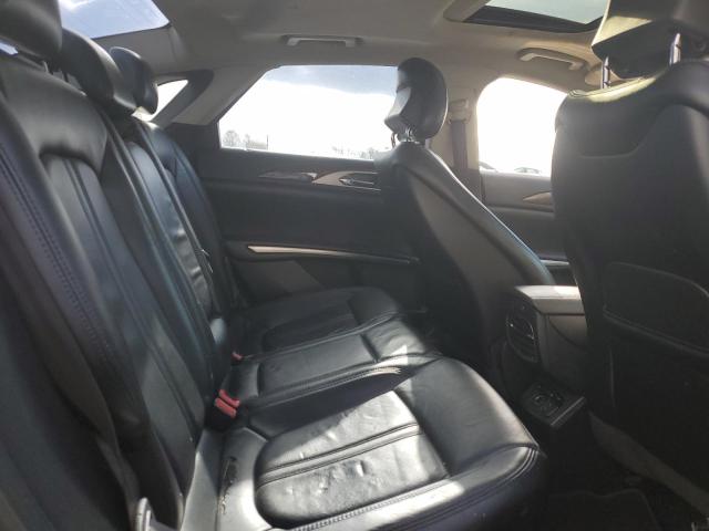 Photo 10 from auction – 2016 LINCOLN MKZ with VIN 3LN6L2JK1GR616275