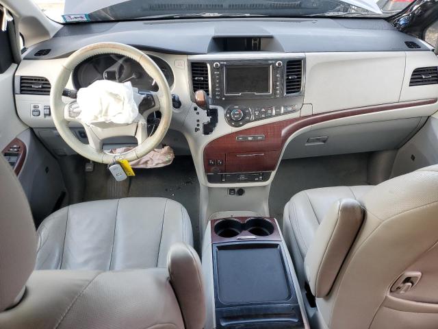 Photo 8 from auction – 2011 TOYOTA SIENNA XLE with VIN 5TDYK3DC8BS160923