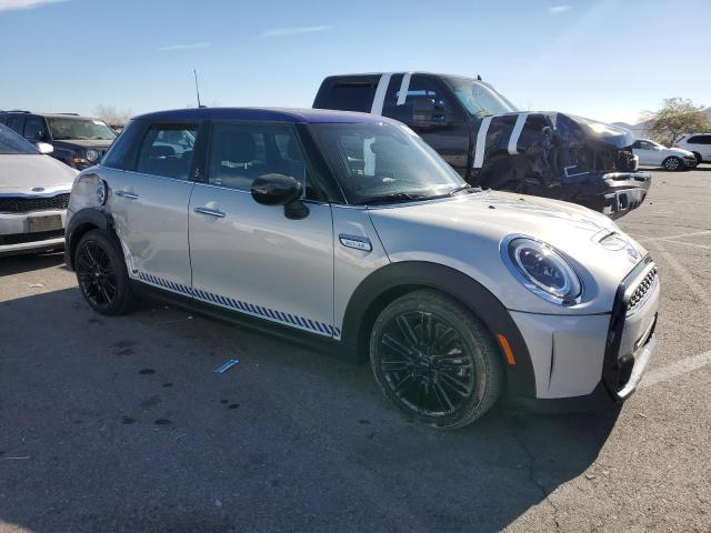 Photo 4 from auction – 2022 MINI COOPER S with VIN WMW53DK06N2S28644