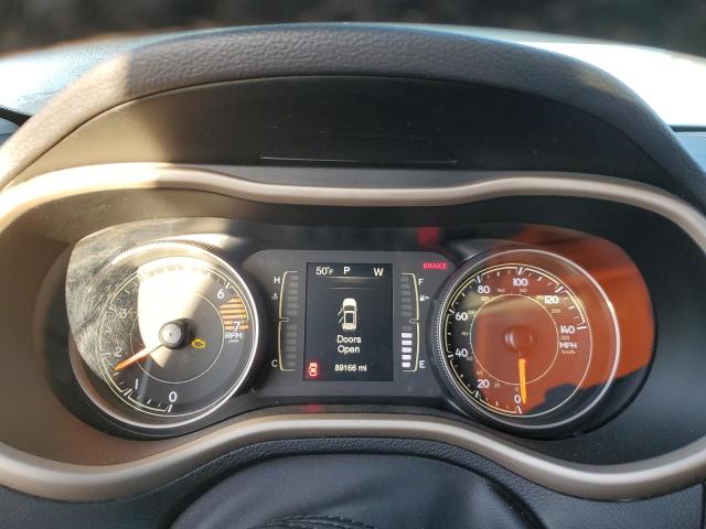 Photo 9 from auction – 2017 JEEP CHEROKEE L with VIN 1C4PJLCB0HW661773