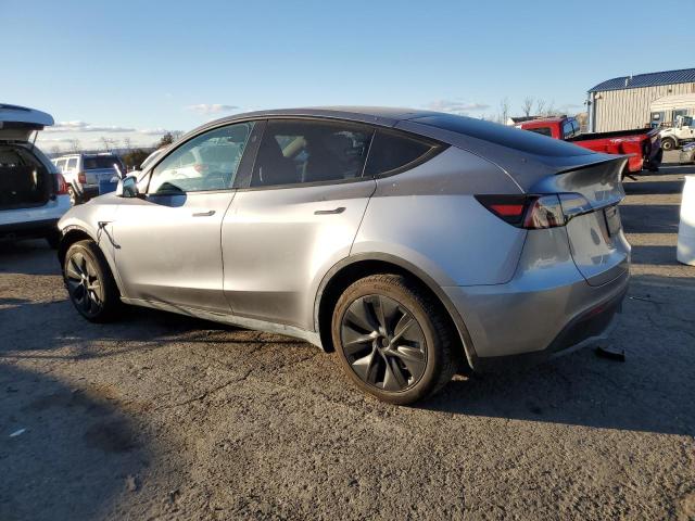 Zdjęcie 2 z aukcji – 2024 TESLA MODEL Y z VIN 7SAYGDEE0RA301988