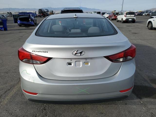 Photo 6 from auction – 2016 HYUNDAI ELANTRA SE with VIN 5NPDH4AE0GH710282
