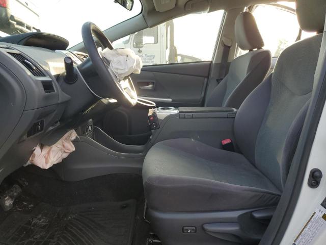 Photo 7 from auction – 2014 TOYOTA PRIUS V with VIN JTDZN3EU2EJ015672