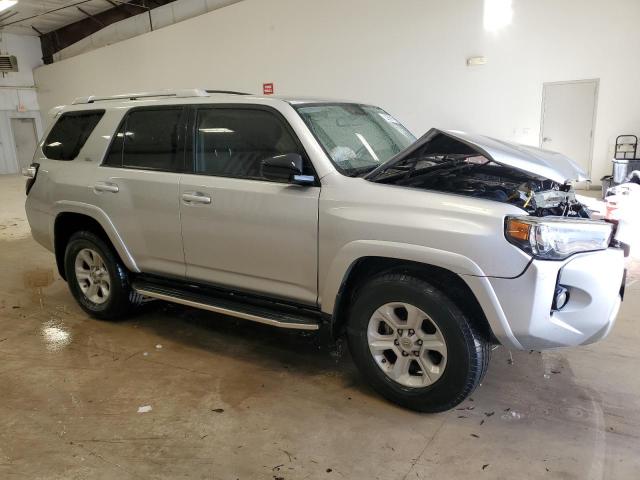 Photo 4 from auction – 2016 TOYOTA 4RUNNER SR with VIN JTEZU5JR7G5121607