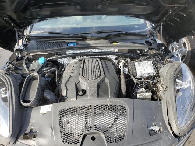 Photo 12 from auction – 2023 PORSCHE MACAN BASE with VIN WP1AA2A5XPLB21715