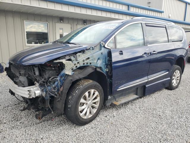Zdjęcie 1 z aukcji – 2018 CHRYSLER PACIFICA T z VIN 2C4RC1EG0JR168125