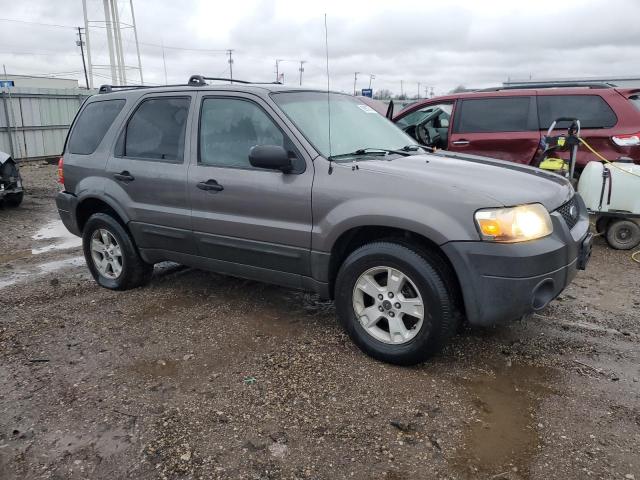 Photo 4 from auction – 2005 FORD ESCAPE XLT with VIN 1FMYU03175KD87455