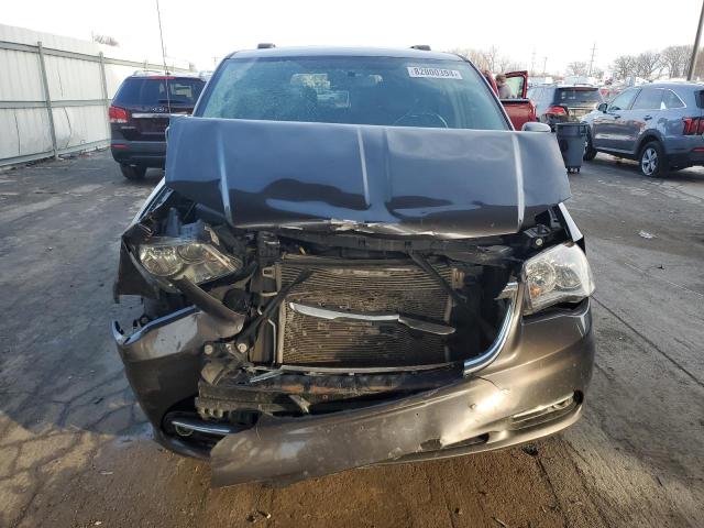 Photo 5 from auction – 2016 CHRYSLER TOWN & COU with VIN 2C4RC1BG4GR231207