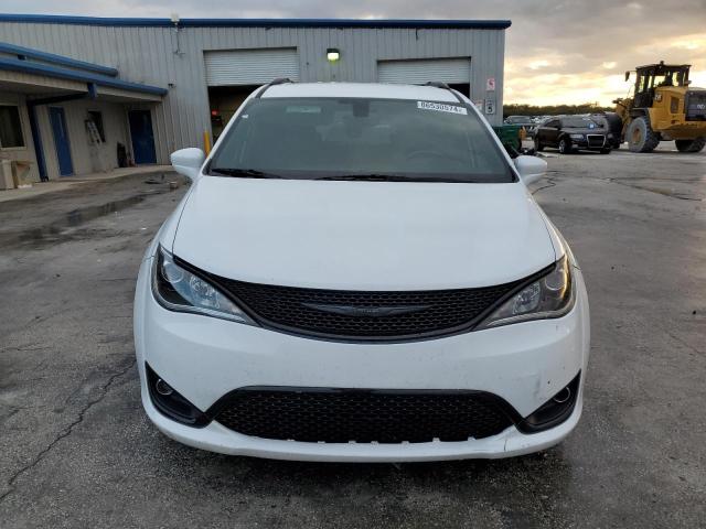 Photo 5 from auction – 2018 CHRYSLER PACIFICA T with VIN 2C4RC1BGXJR227749