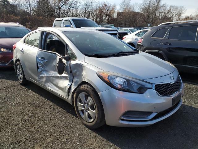 Photo 4 from auction – 2015 KIA FORTE LX with VIN KNAFX4A66F5281889